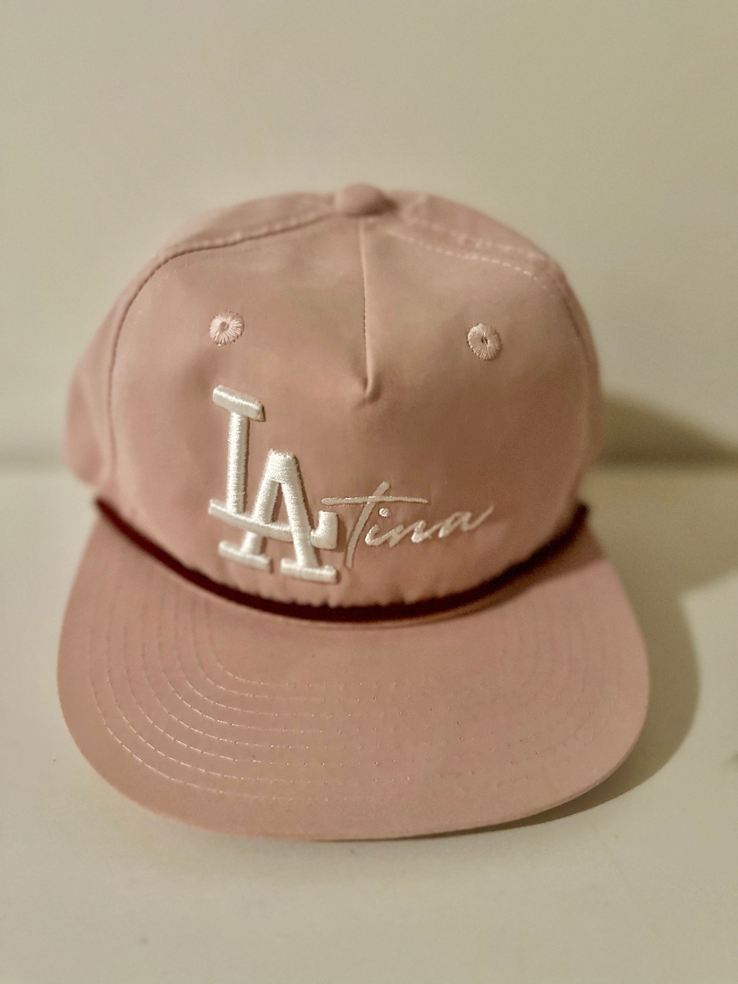 LAtina hat